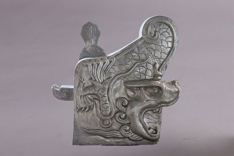 仿古正脊兽是中国古代汉族建筑屋顶的屋脊上所安放的兽件